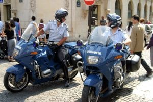 Devenir Motard dans la Gendarmerie 2022  missions, salaire, concours